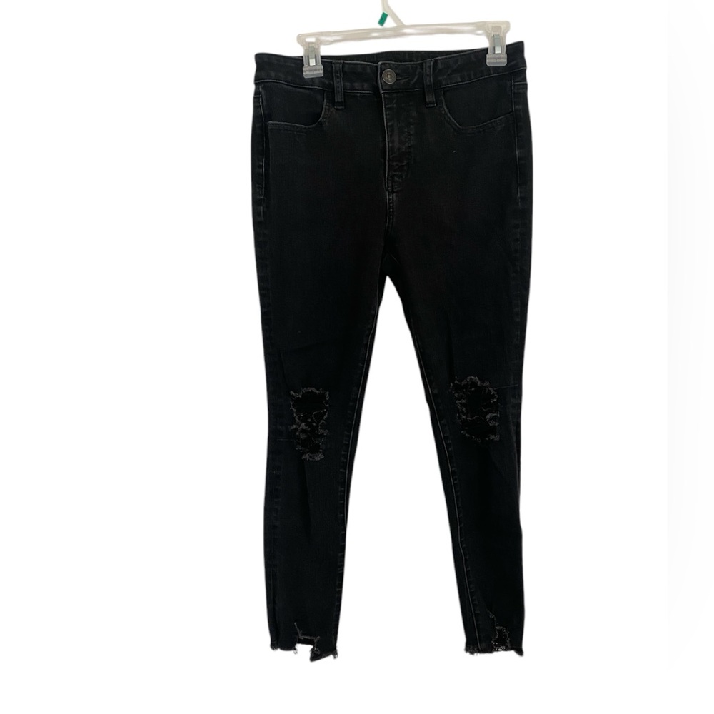 American Eagle dream Jean distressed size 8 regular
